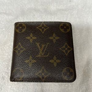 Louis Vuitton Men’s Marco Wallet Monogram Canvas